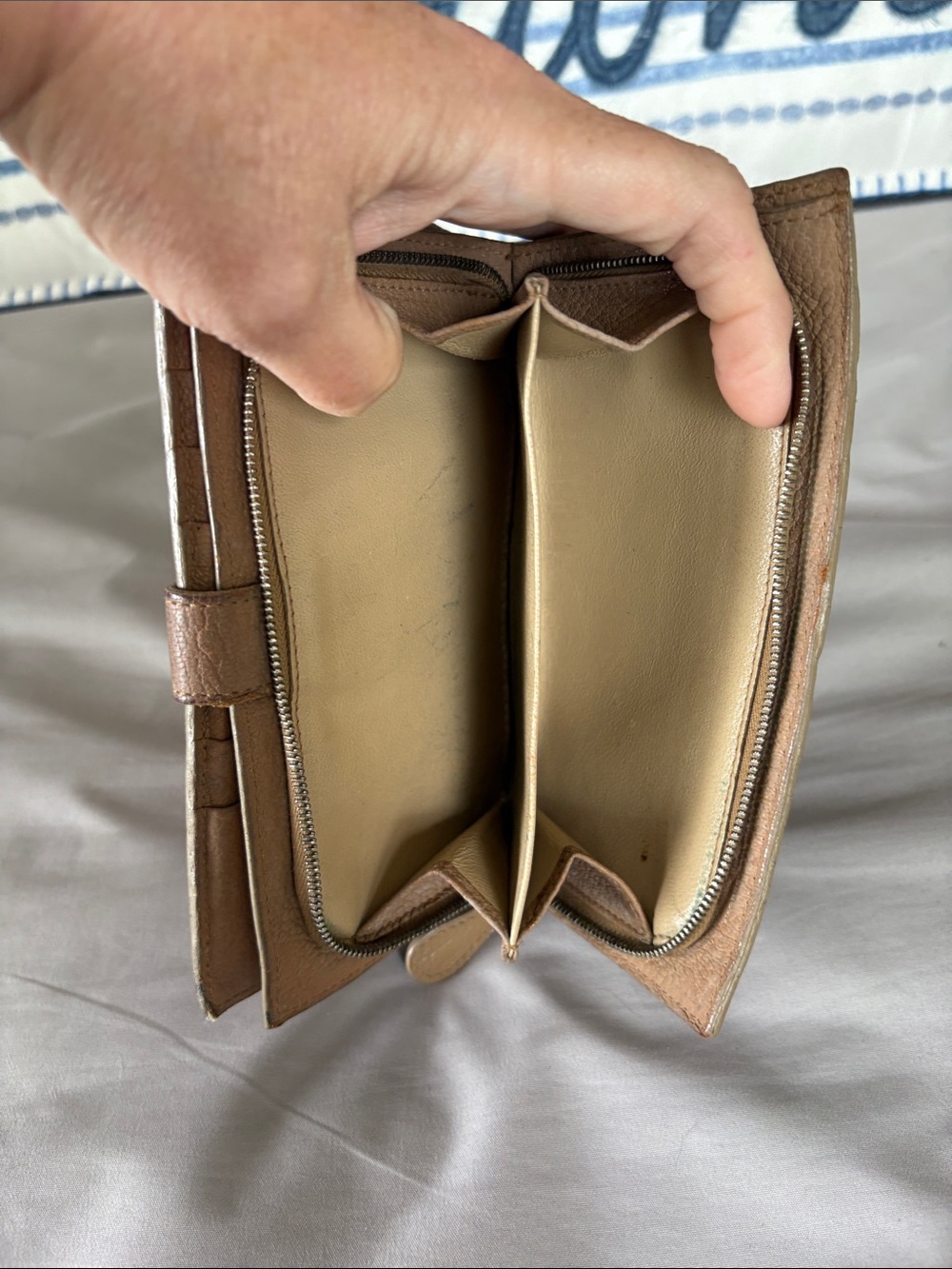 Limited Edition Pattern Bottega Veneta Intrecciato Tan Leather Long Wallet - Picture 12 of 14